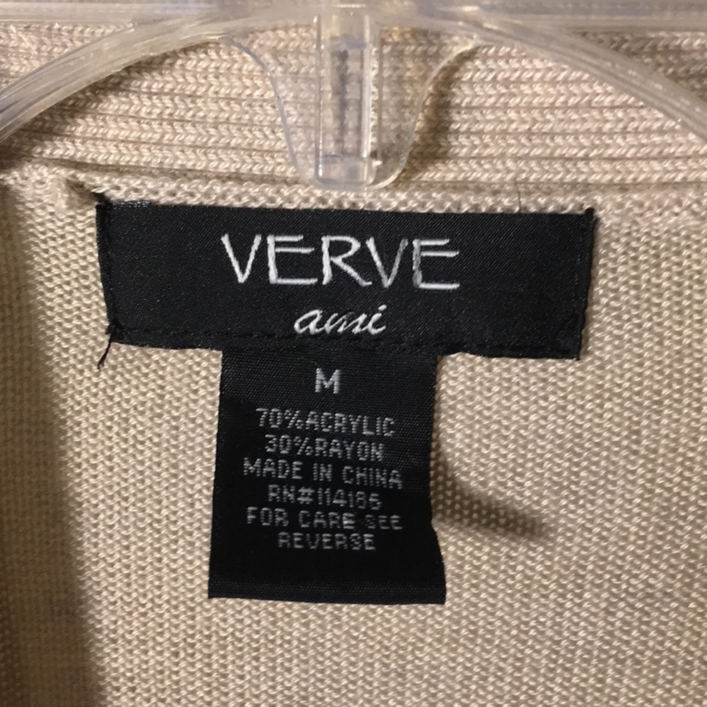 Cardigan - Picture 2 of 5